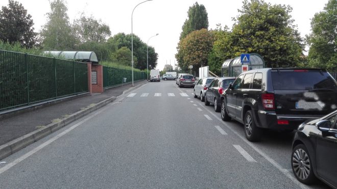 SEGNALAZIONE PERICOLOSITA’ FERMATA SCUOLA BUS