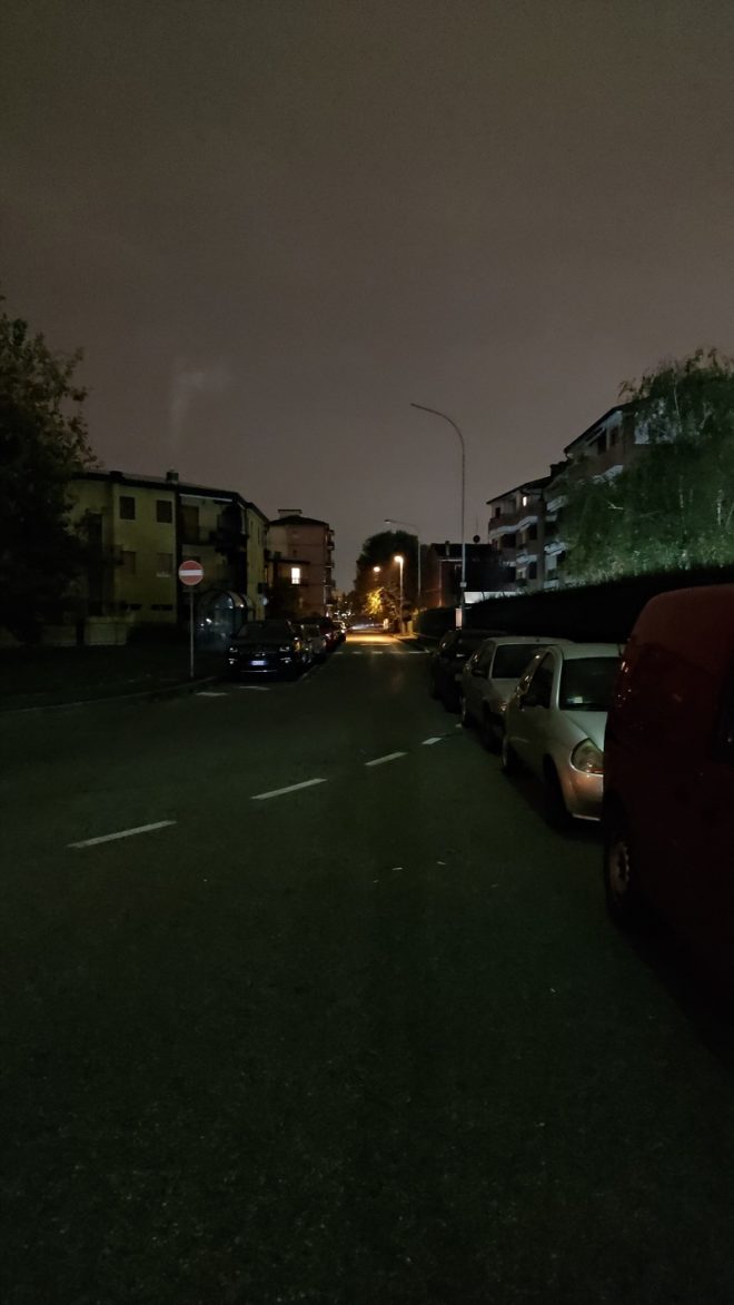 ILLUMINAZIONE IN VIA PASCOLI – prossimità Fermata Scuola Bus e ingresso/uscita Ludoteca presso il BRERA VILLAGE